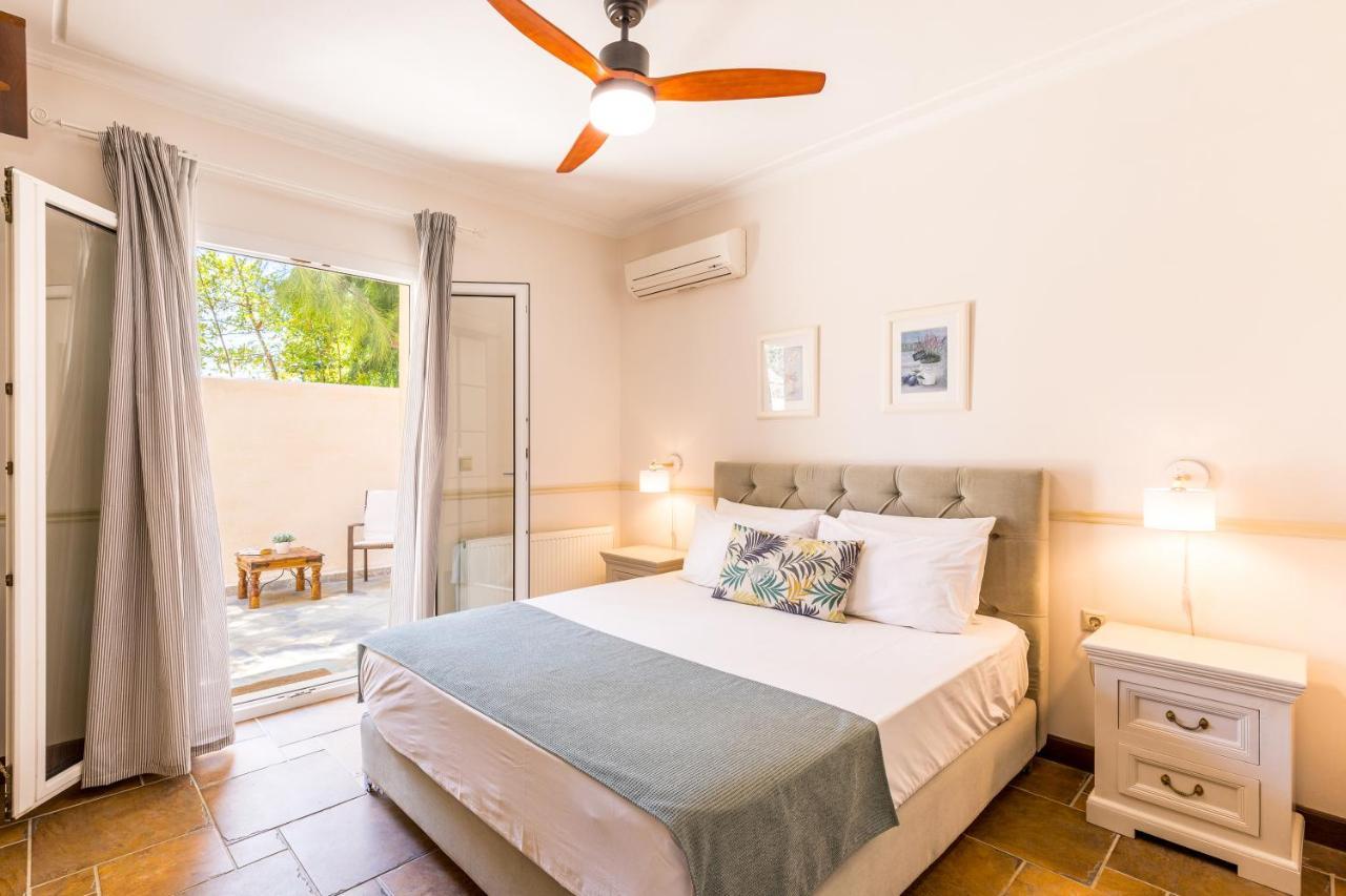 Villa St Nicholas House With Private Heated Pool Dasziá Kültér fotó
